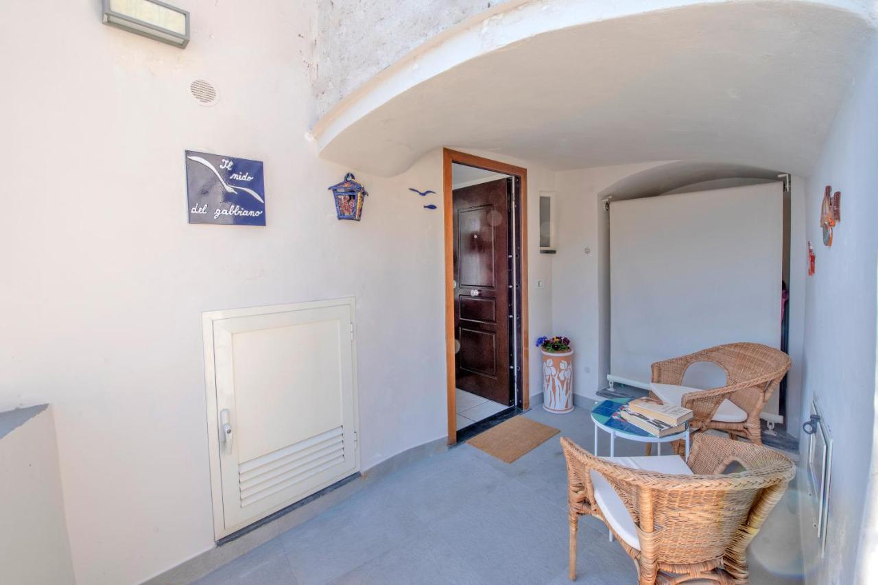 Il Nido Del Gabbiano Minori Exterior foto